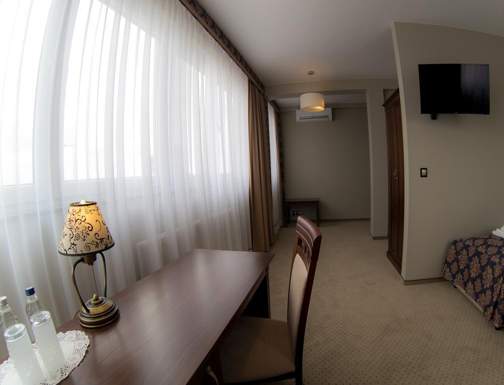 Hotel Imperial Residence Sandomierz Exterior foto